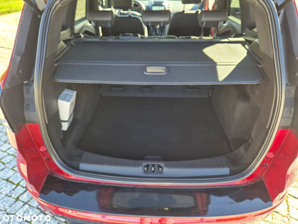 Ford Kuga 2.0 TDCi 4x4 ST-Line - 10