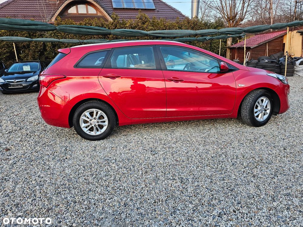 Hyundai i30 blue 1.6 GDI Style - 31