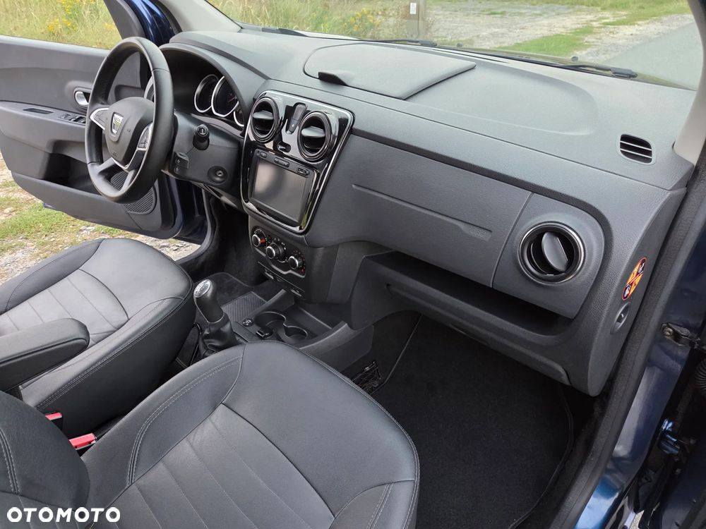 Dacia Lodgy 1.6 SCe Laureate S&S - 13