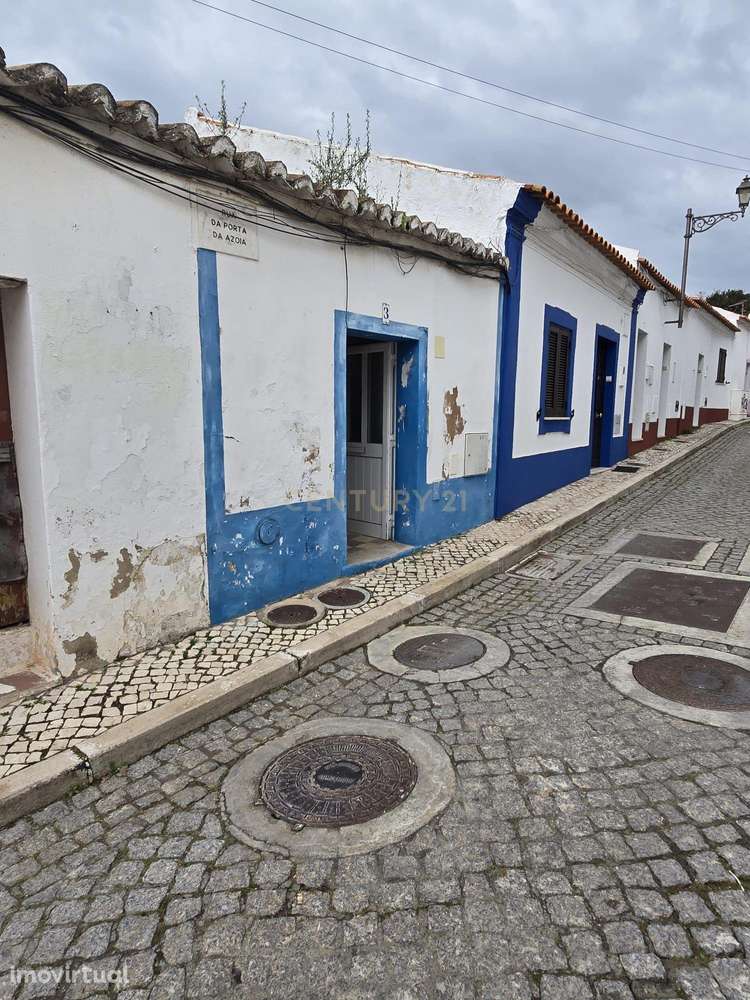 Moradia T1 situada na zona antiga do Castelo de Silves  uma das cidade - Grande imagem: 3/11