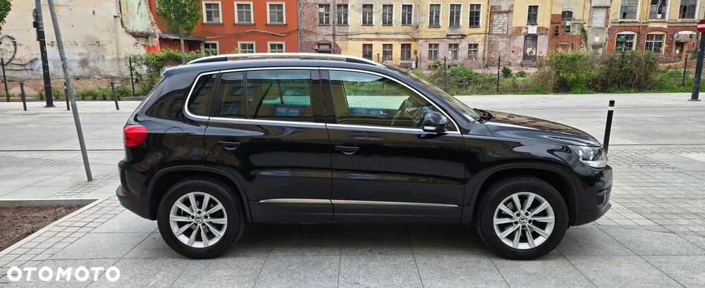 Volkswagen Tiguan 2.0 TSI 4Motion Track & Field - 4