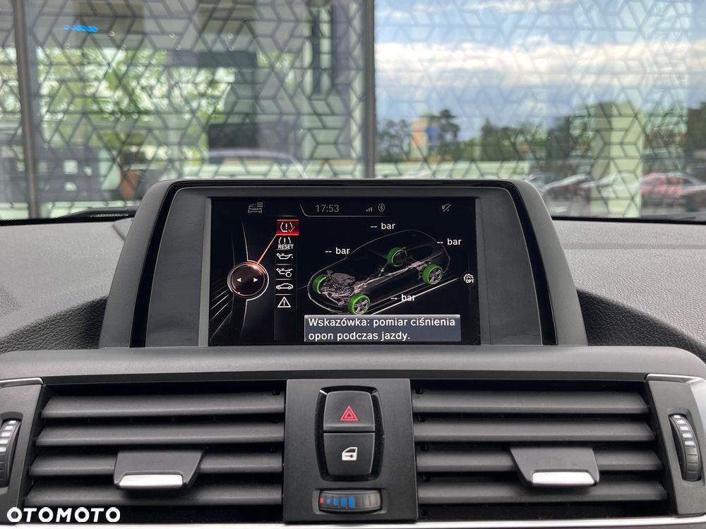BMW Seria 1 118i Sport Line - 16