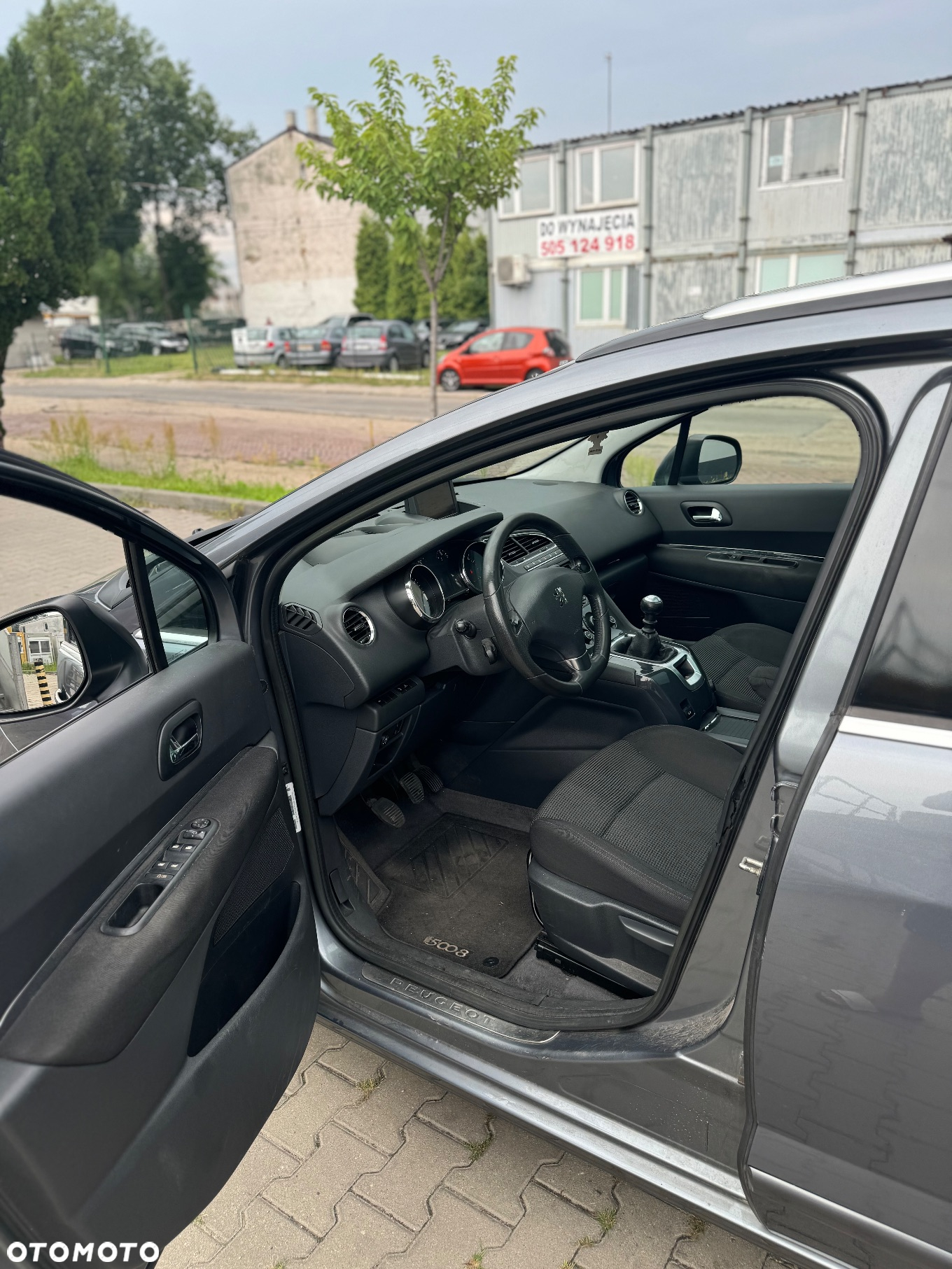 Peugeot 5008 1.6 THP Family 7os - 7