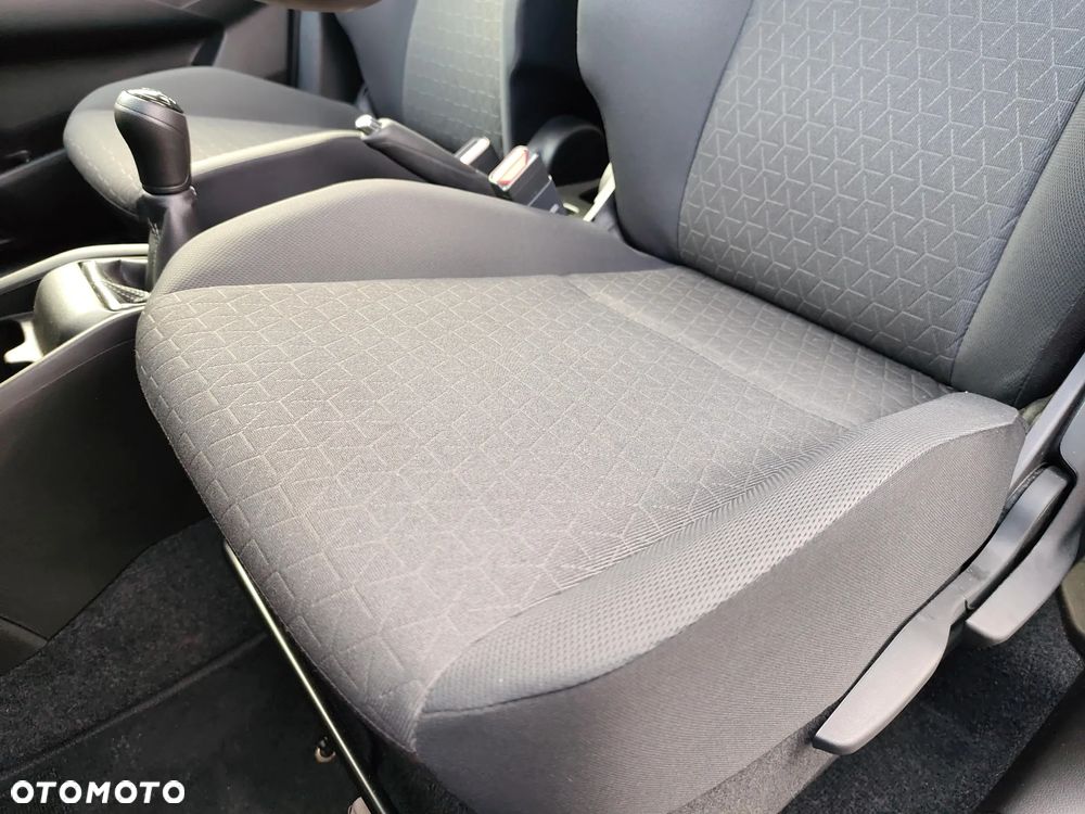 Suzuki Swift 1.2 Dualjet SHVS Premium Plus - 13