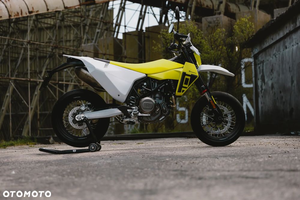 Husqvarna 701 - 4