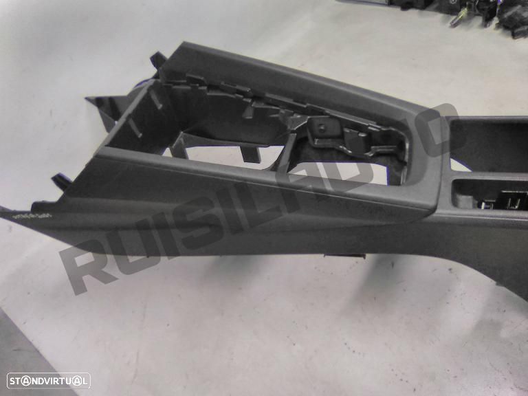 Apoio De Braço 5e486_3241b Skoda Octavia Iv Combi (nx) [2019_20 - 3