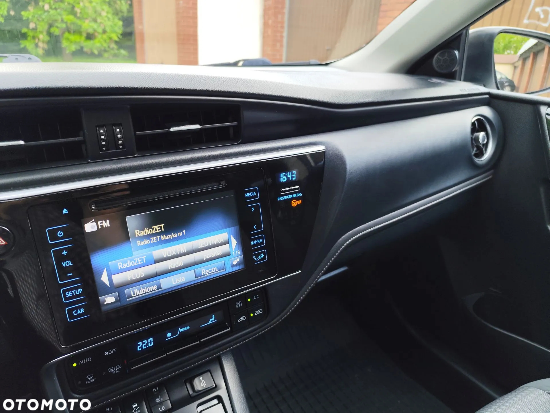 Toyota Auris 1.8 VVT-i Hybrid Automatik Touring Sports Life Plus - 17