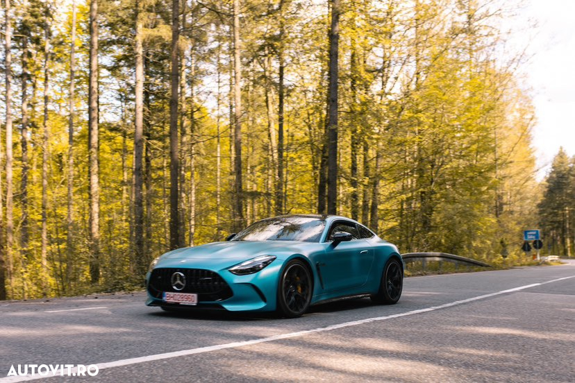 Mercedes-Benz AMG GT R Roadster - 7