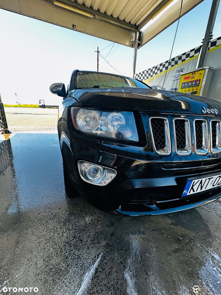 Jeep Compass - 2