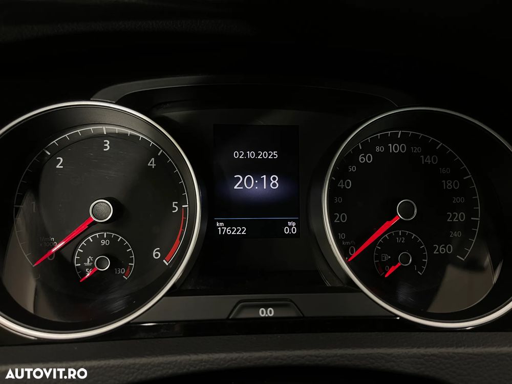 Volkswagen Golf 1.6 TDI DPF BMT Highline - 22