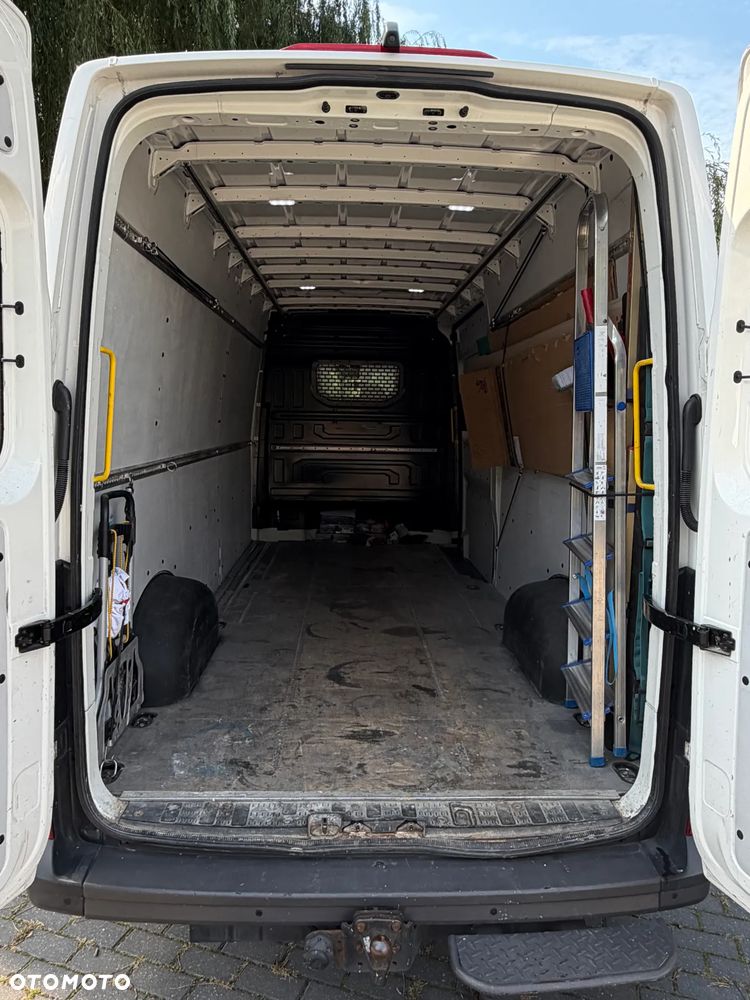 Volkswagen Crafter - 17
