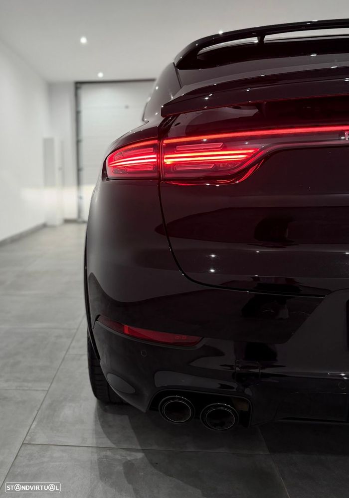 Porsche Cayenne Coupé - 11