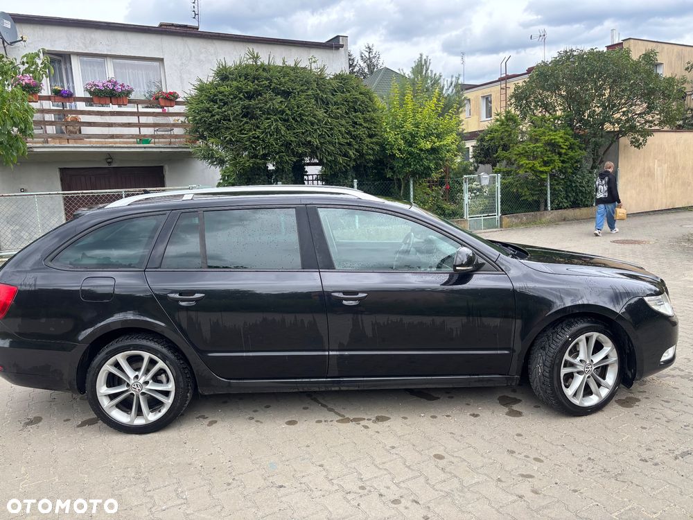 Skoda Superb 2.0 TDI Ambition - 4