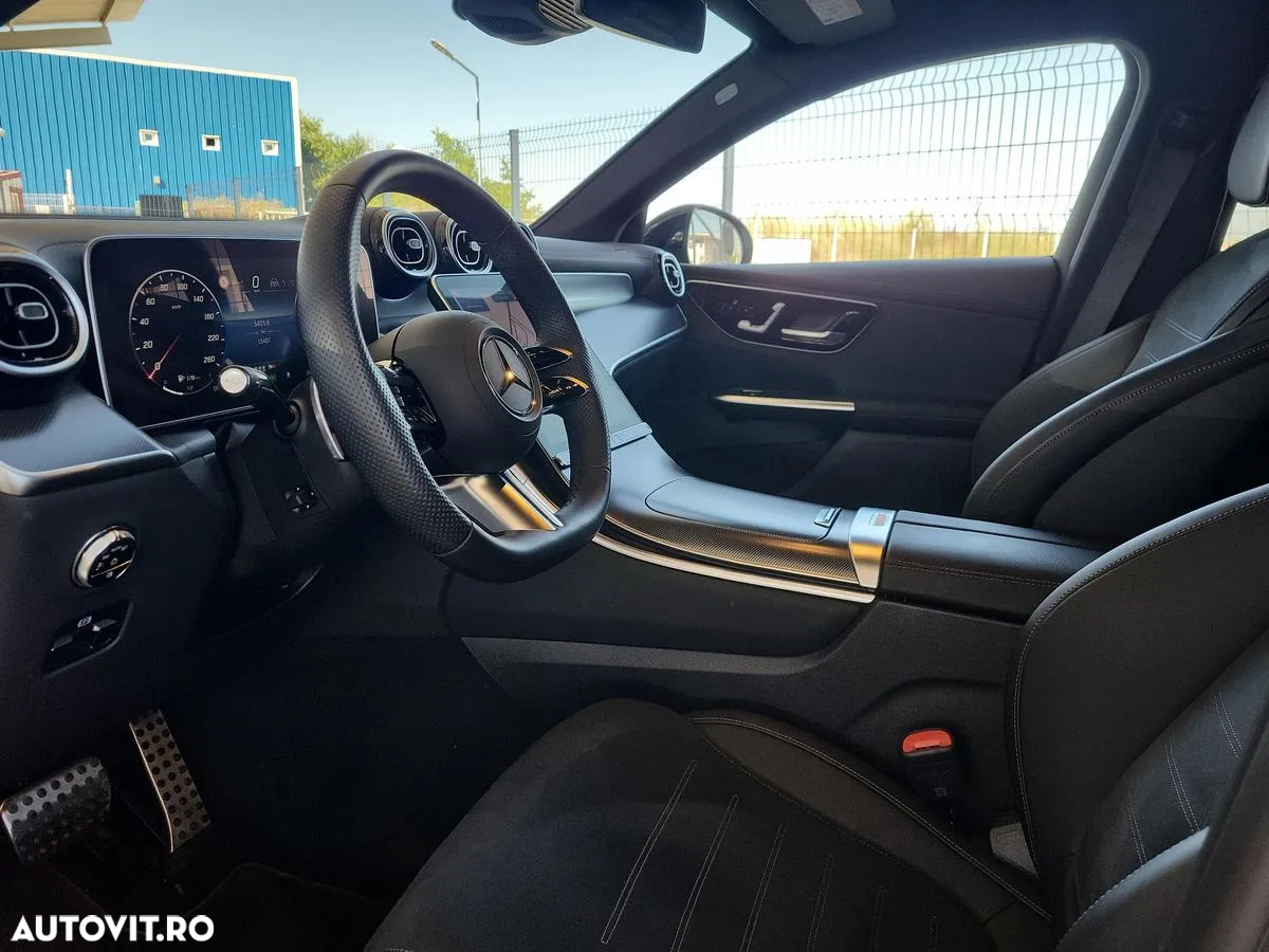 Mercedes-Benz GLC 300 e 4MATIC - 10