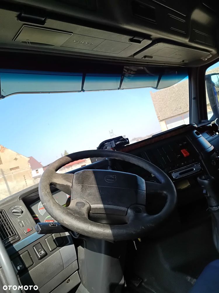 Volvo FH 440 STANDARD MANUAL LODÓWKA KLIMA - 22