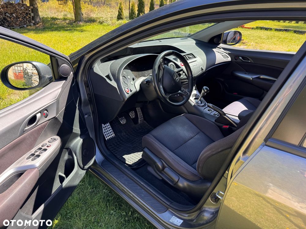 Honda Civic 2.2i-CTDi Sport - 6