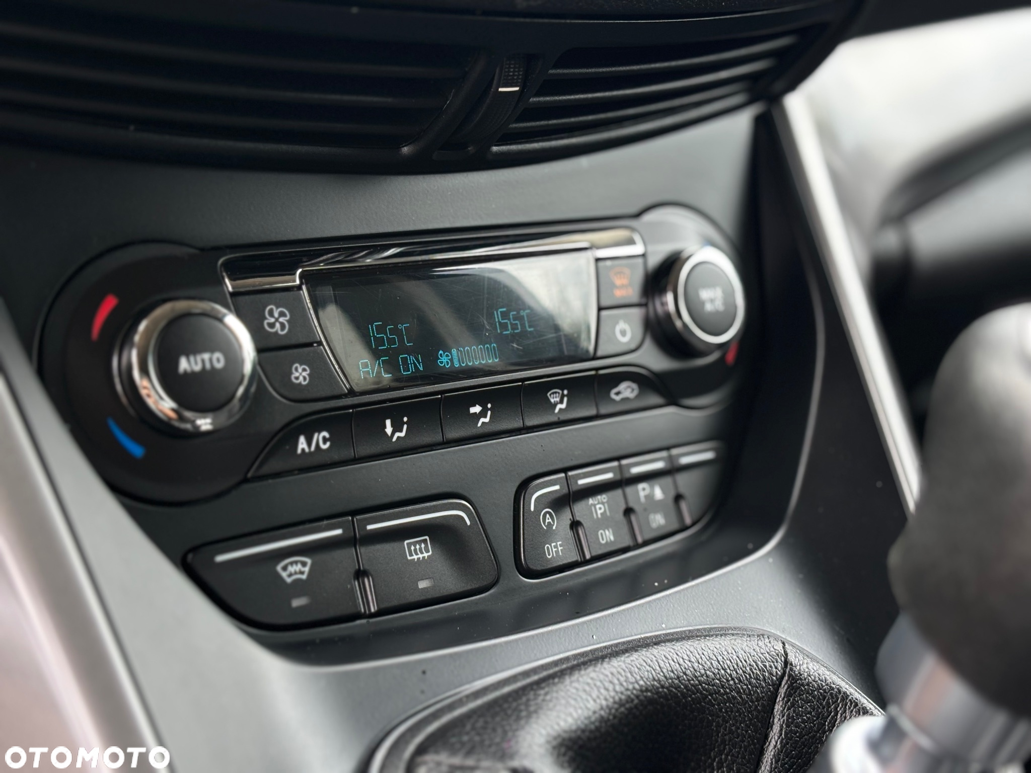 Ford Kuga - 14