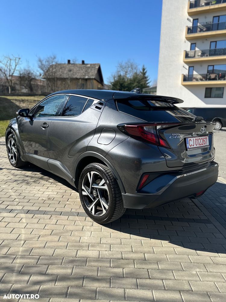 Toyota C-HR - 6