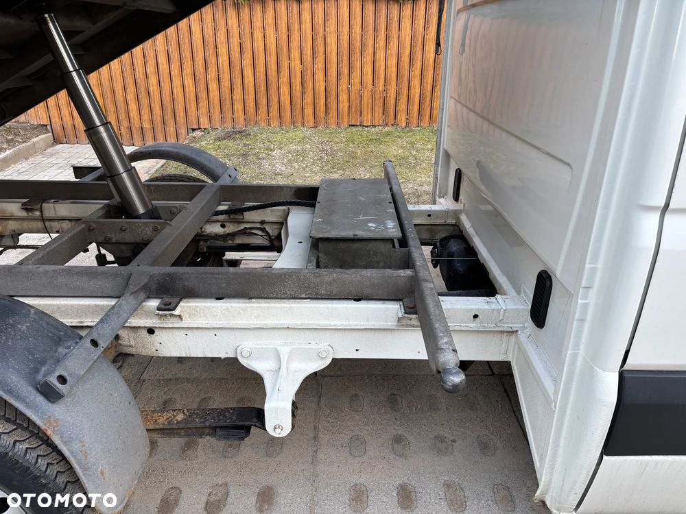 Volkswagen CRAFTER - 19