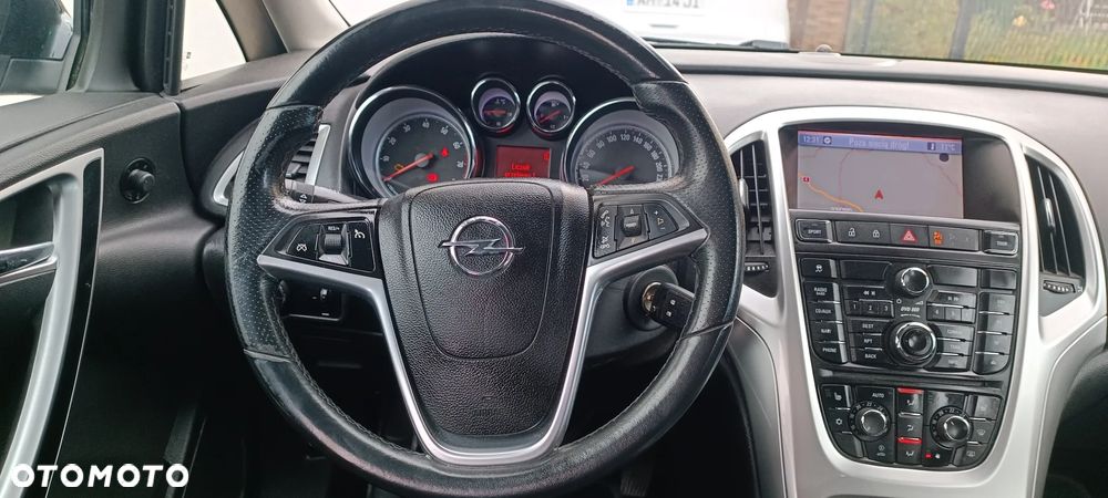 Opel Astra - 9