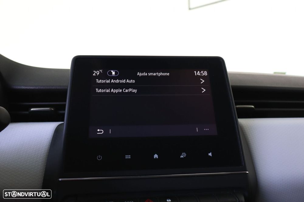 Renault Clio 1.0 TCe Evolution Bi-Fuel - 28