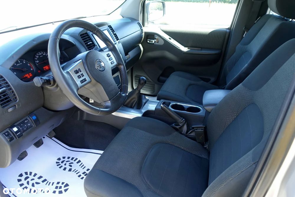 Nissan Navara 2.5 D FE Long - 13
