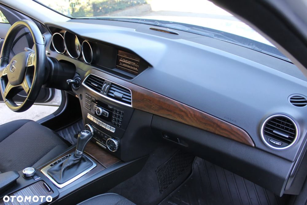 Mercedes-Benz Klasa C 200 Kompressor Automatik Elegance - 21