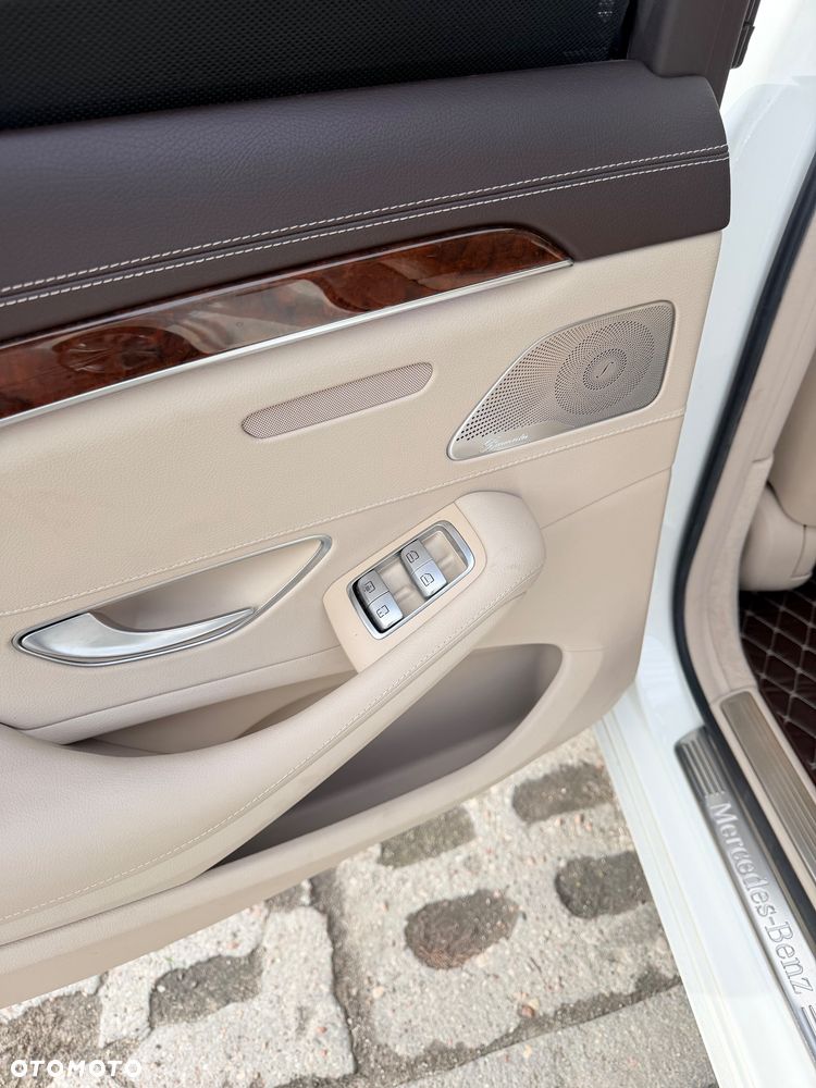Mercedes-Benz S-Class 2015 photo 2