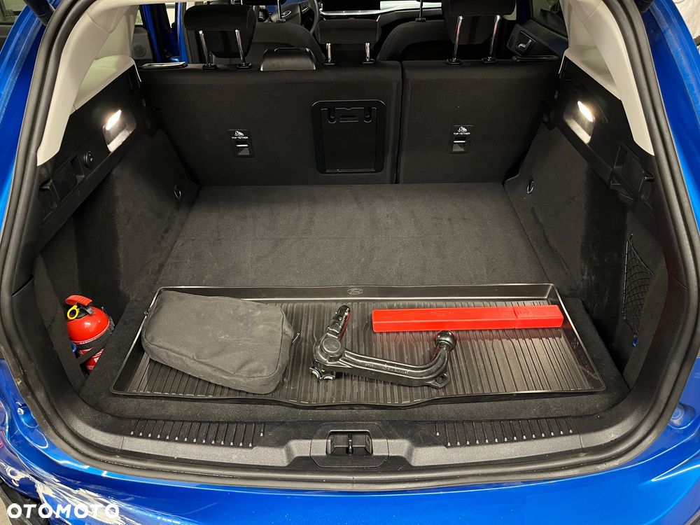 Ford Focus 1.0 EcoBoost Hybrid ACTIVE X - 28