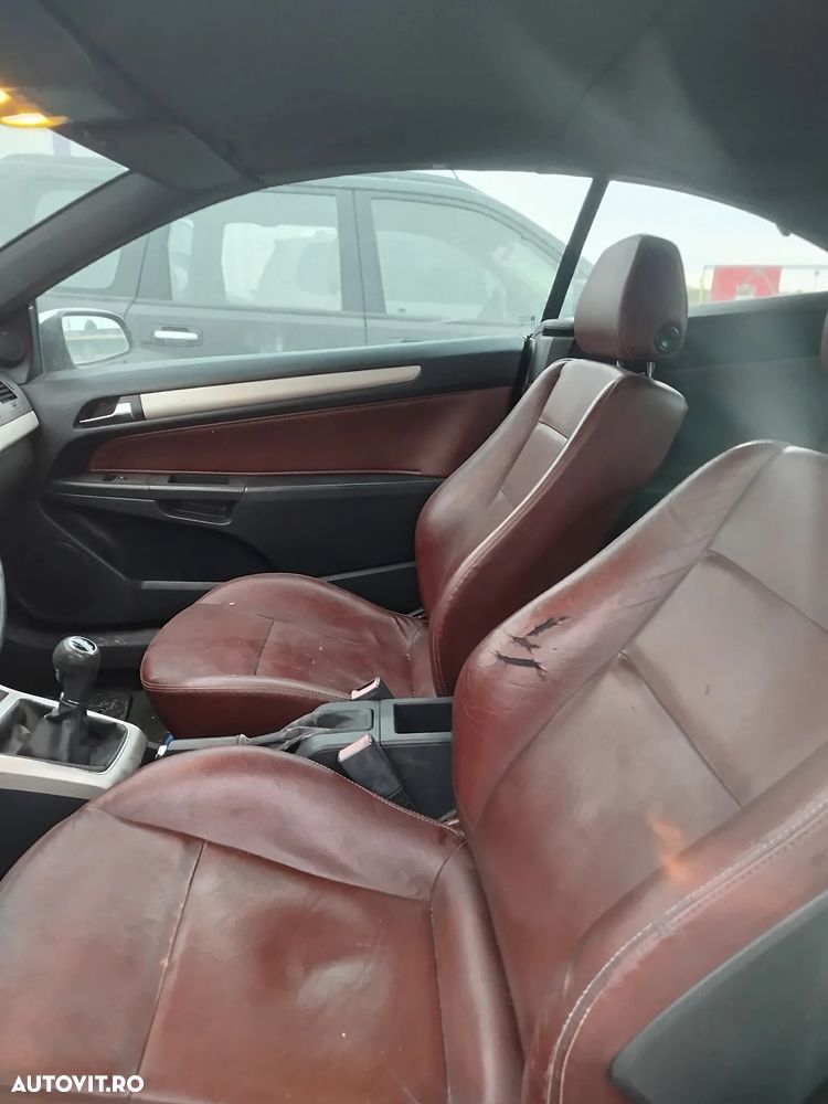 Opel Astra - 8