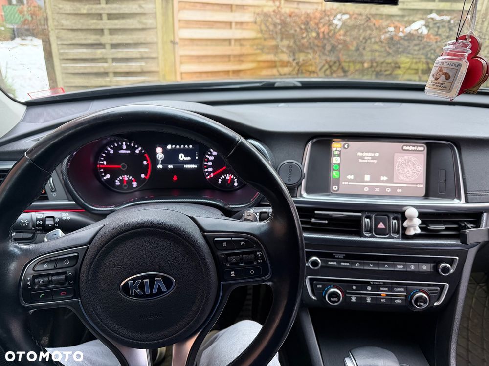 Kia Optima 1.7 CRDI L DCT - 10