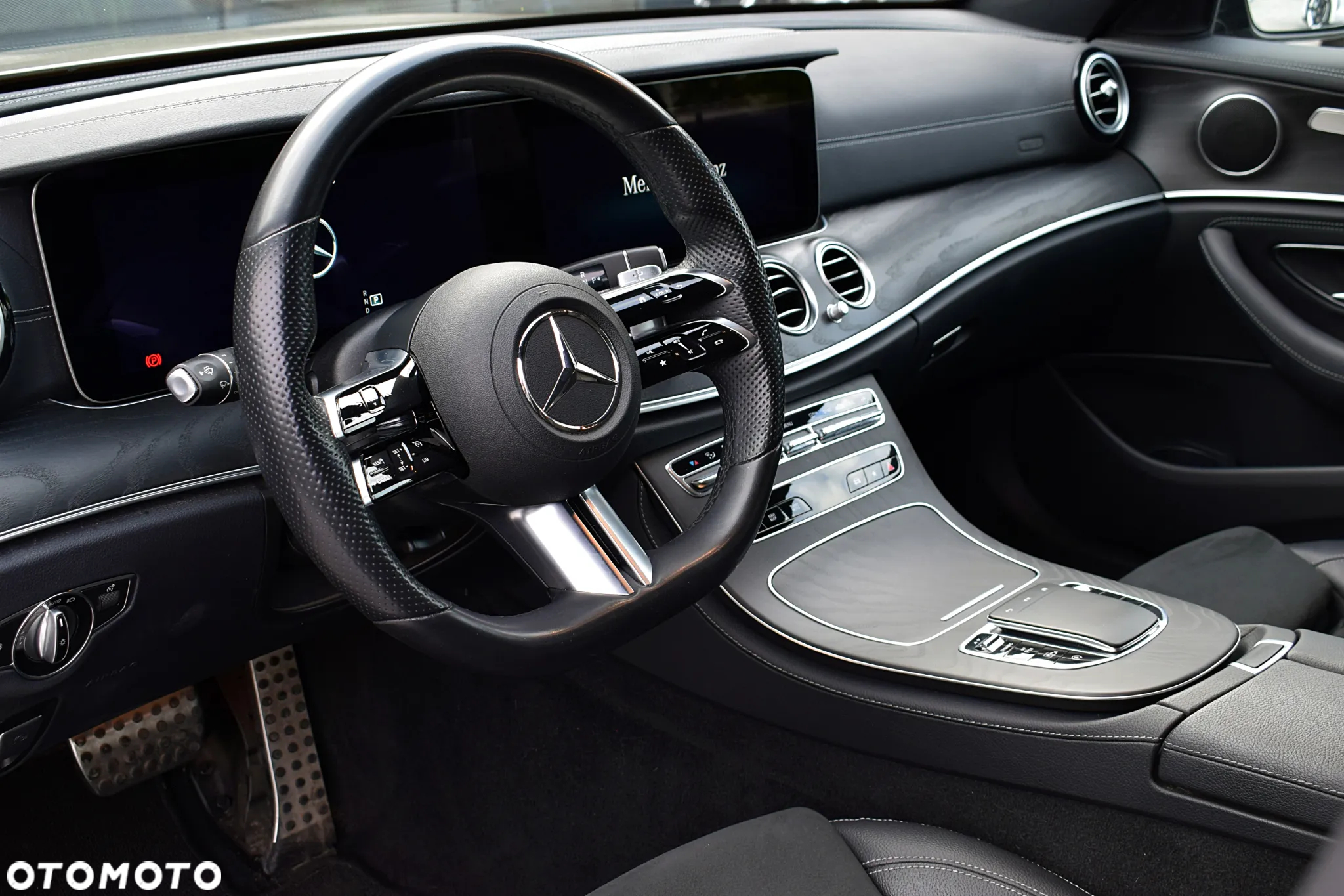 Mercedes-Benz Klasa E 220 d AMG - 4