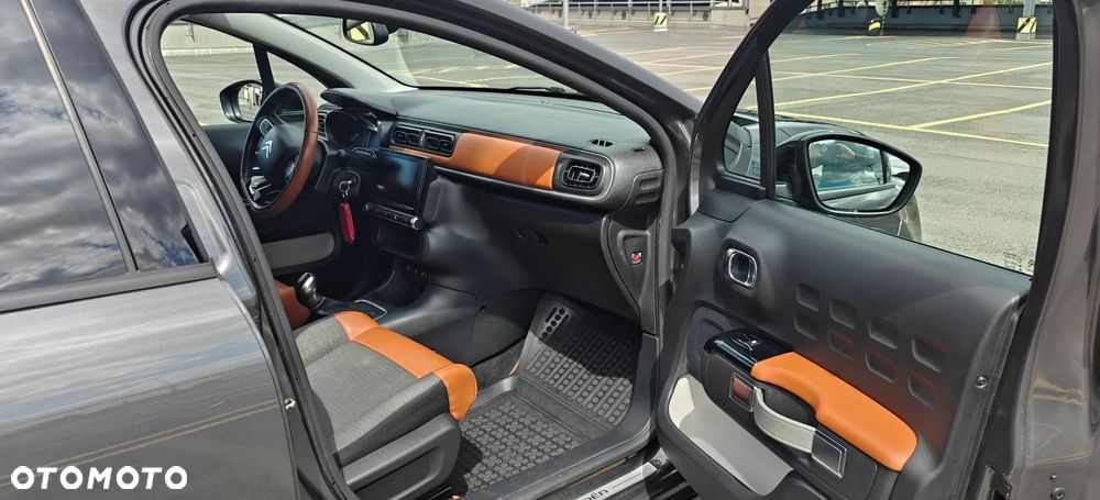 Citroën C3 1.2 PureTech Shine S&S - 10