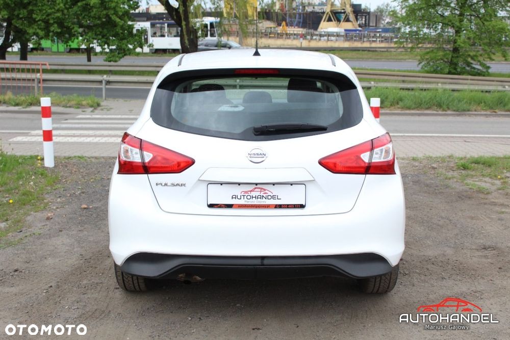 Nissan Pulsar - 5