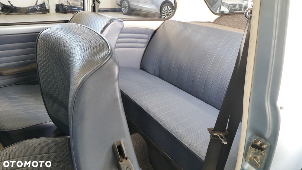 Volkswagen Beetle - 23