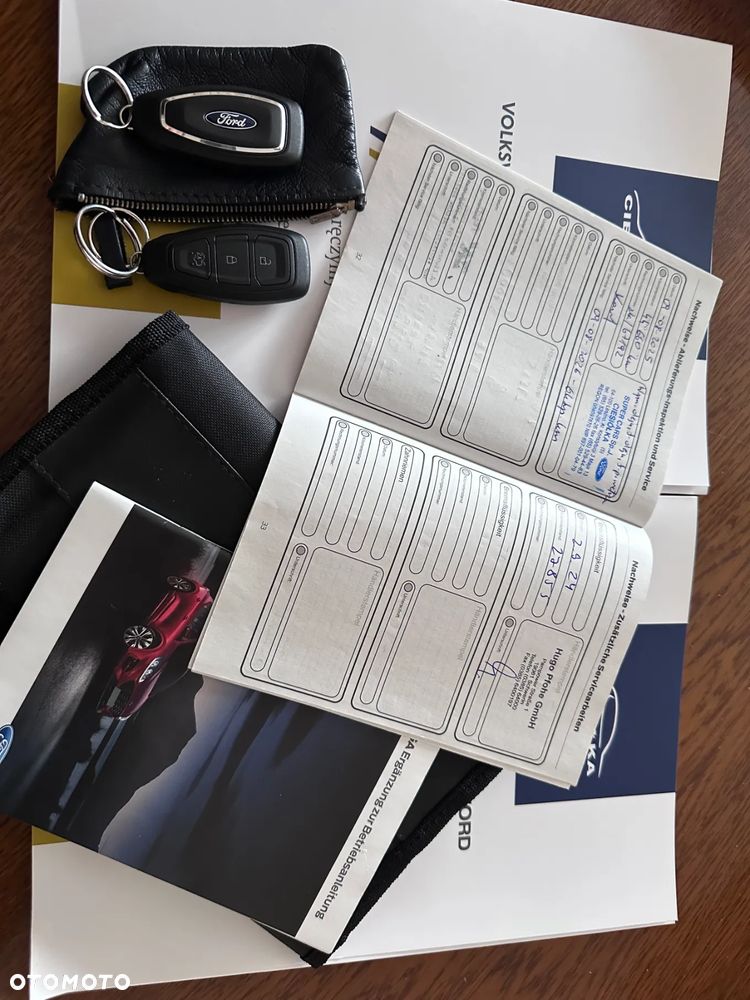 Ford Kuga - 38
