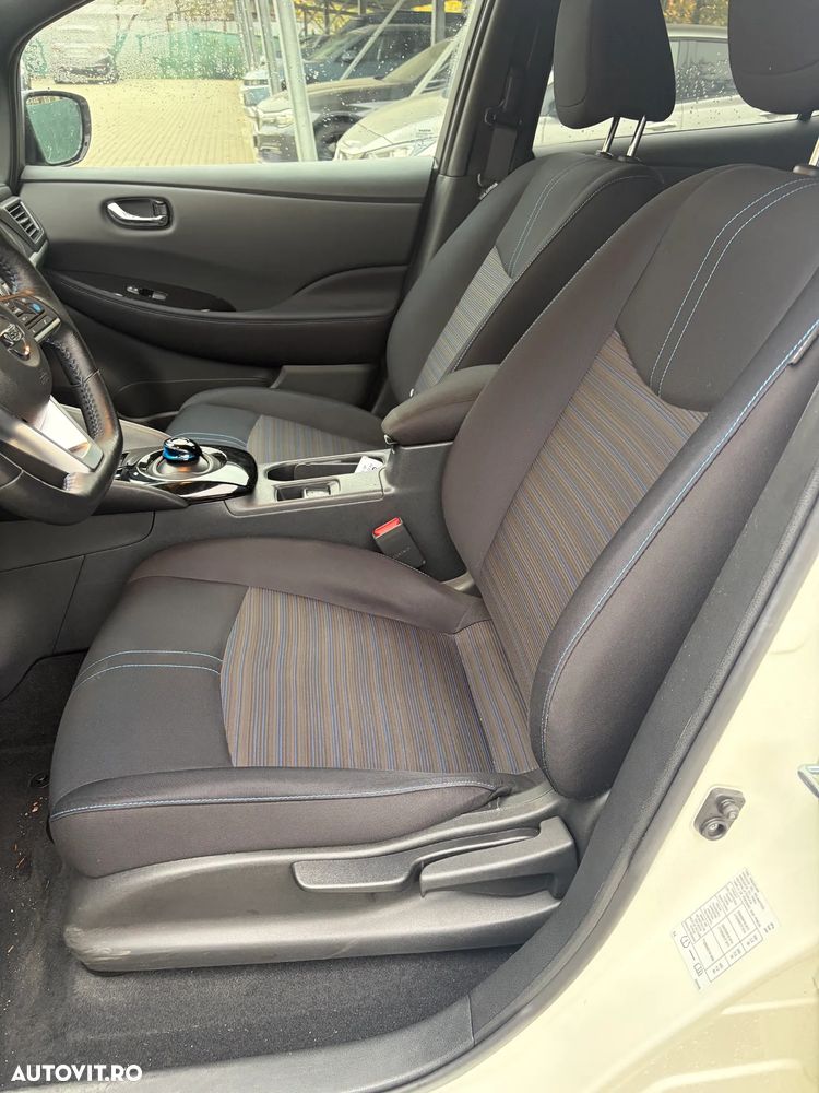 Nissan Leaf 62 kWh e+ N-Connecta - 22