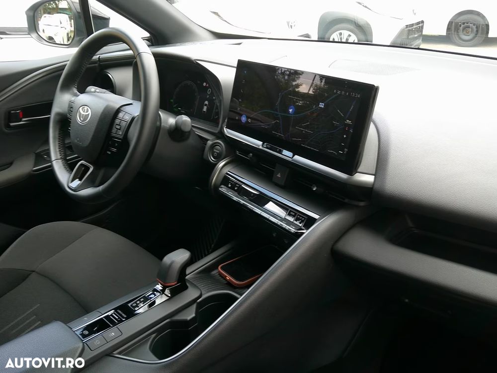 Toyota C-HR 2.0 Hybrid Team Deutschland - 14
