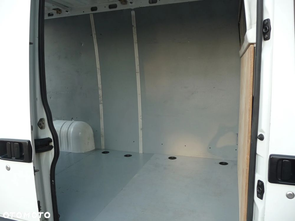Opel Movano - 8