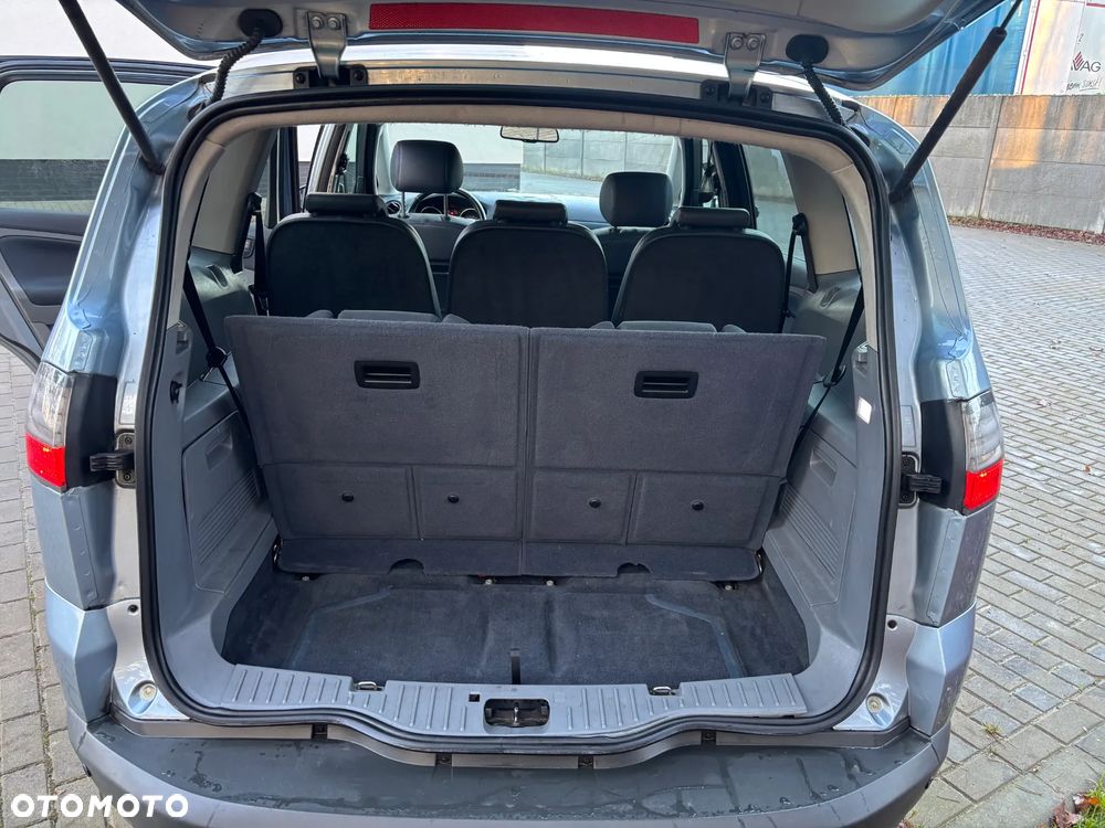 Ford S-Max 1.8 TDCi Titanium - 21