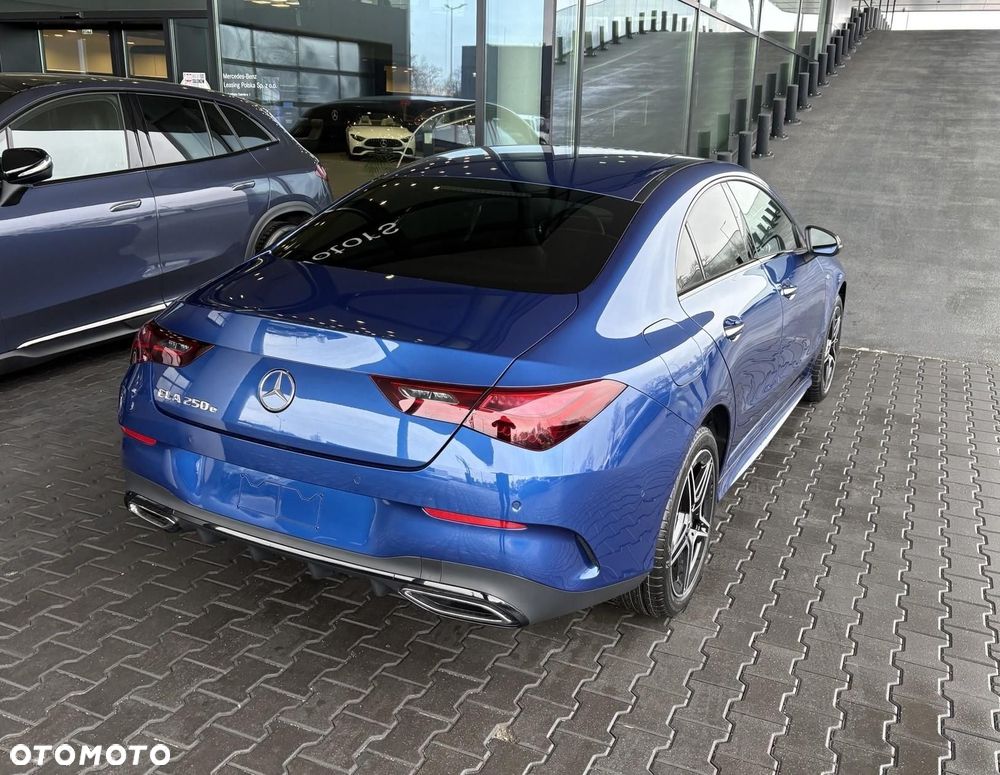 Mercedes-Benz CLA - 5
