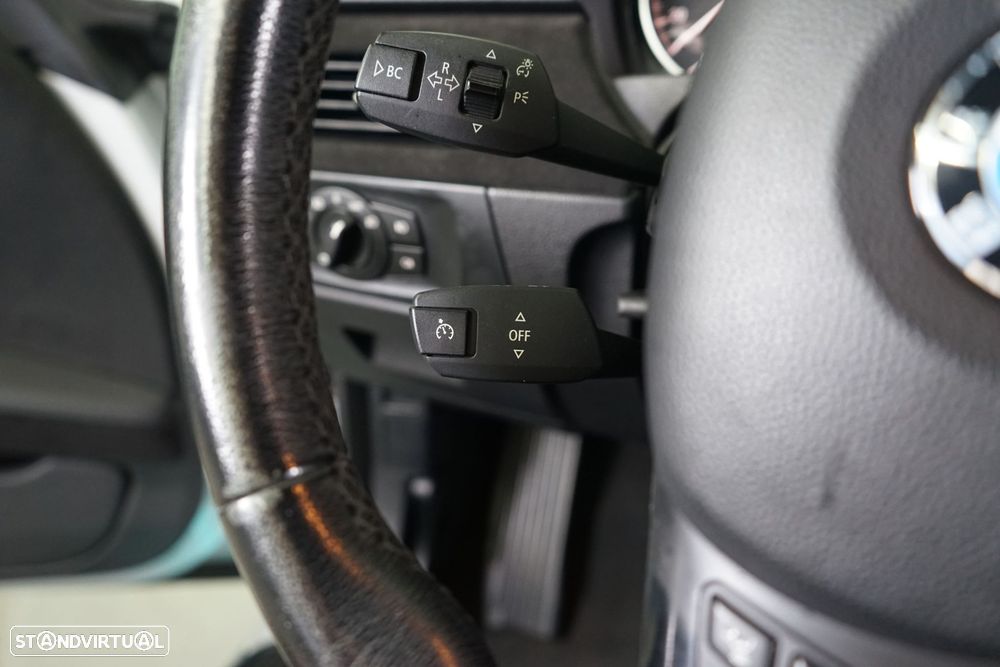 BMW 320 d Coupe Auto - 27