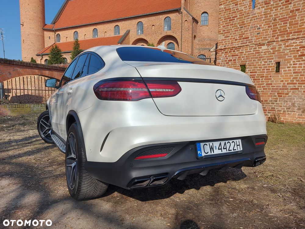 Mercedes-Benz GLE - 4