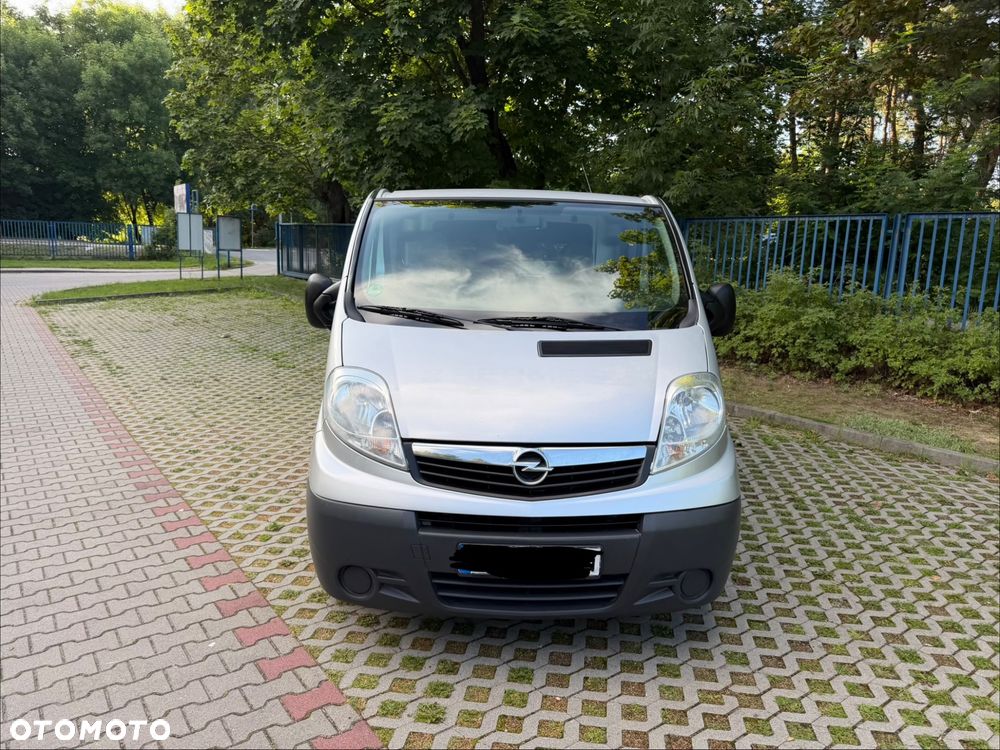 Opel Vivaro - 2