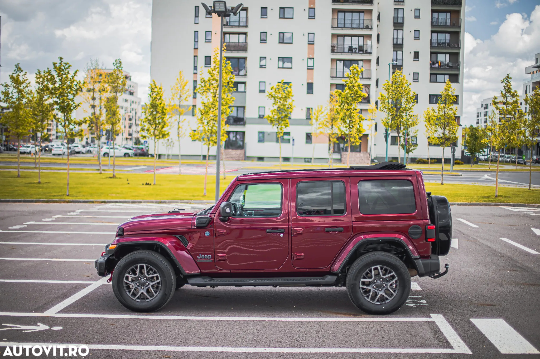 Jeep Wrangler 2.0 4xe AT8 PHEV Sahara - 8