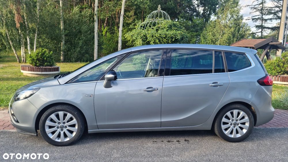 Opel Zafira 1.4 T Cosmo EcoFLEX S&S - 2