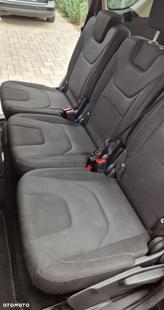 Ford S-Max 2.0 TDCi Titanium PowerShift - 7