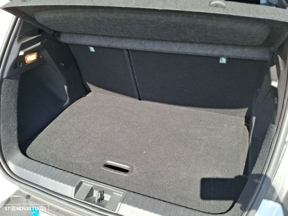 Renault Captur 1.0 TCe Techno Bi-Fuel - 25