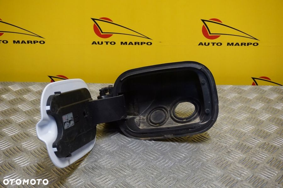 CHEVROLET SILVERADO SIERRA 2500 2020 - 2024 Obudowa Wlewu Paliwa Klapka USA - 3