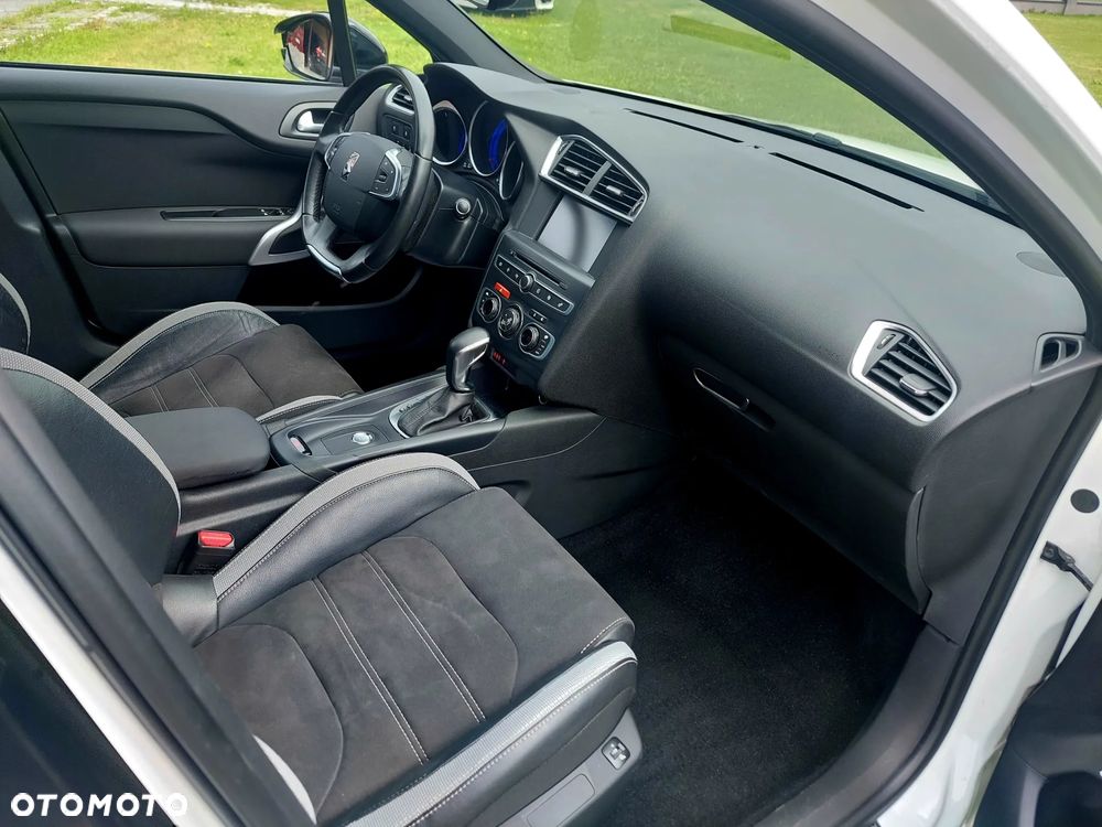 DS Automobiles DS 4 - 7